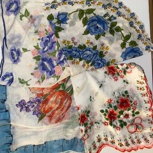 4 Vintage Hankerchiefs